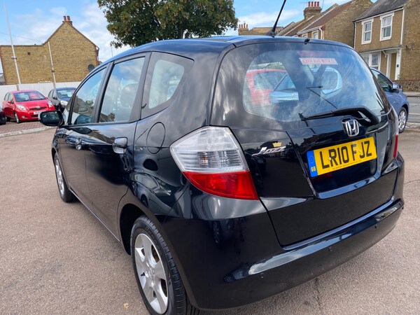 Used Honda Jazz 2010 for sale - 75173565: Photo 16