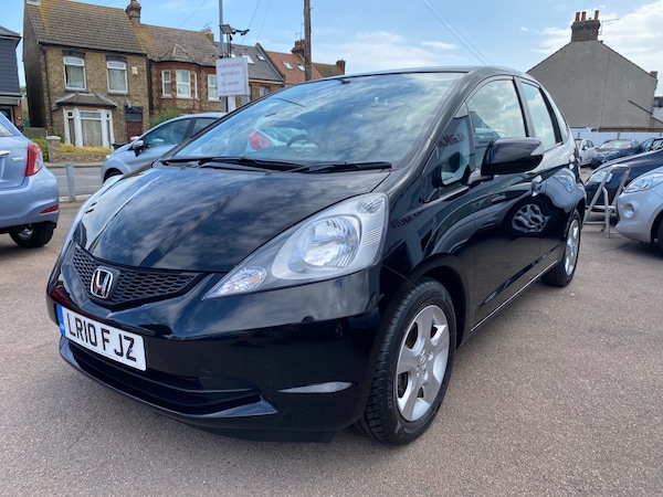 Used Honda Jazz 2010 for sale - 75173565: Photo 1