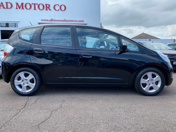 Used Honda Jazz 2010 for sale - 75173565: Photo 6