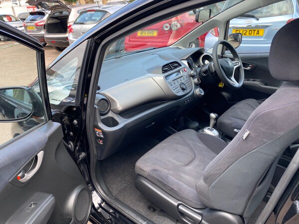 Used Honda Jazz 2010 for sale - 75173565: Photo 7