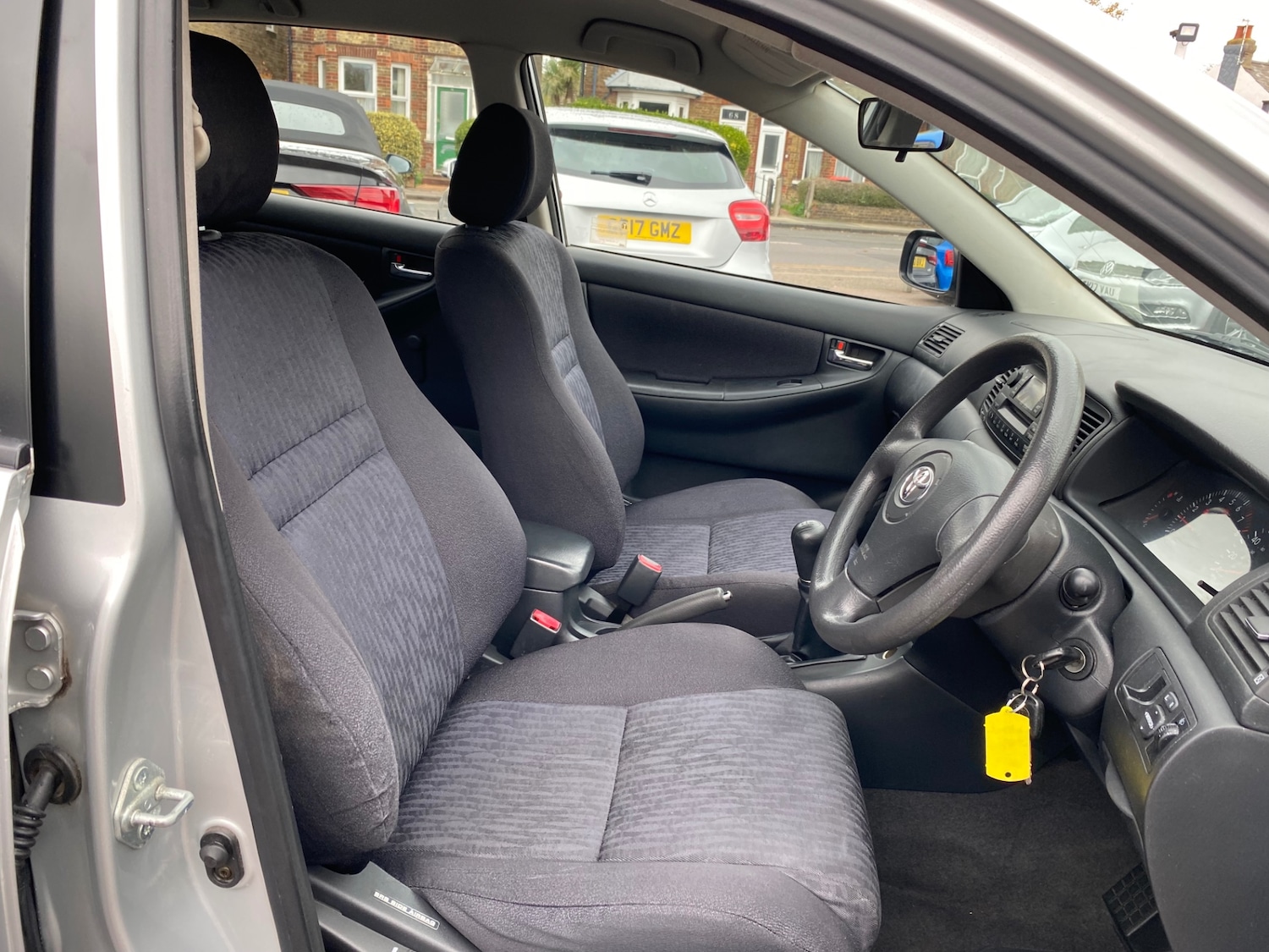 Used Toyota Corolla 2004 for sale - 76533667: Photo 10