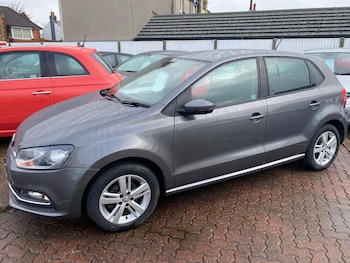 Used Volkswagen Polo 2017 for sale - 77466062: Photo