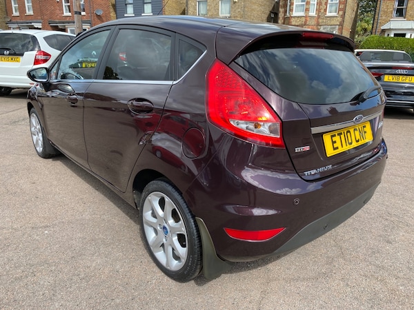 Used Ford Fiesta 2010 for sale - 75695080: Photo 16