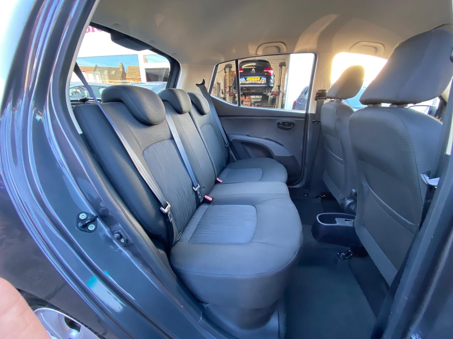 Used Hyundai i10 2012 for sale - 77007729: Photo 13