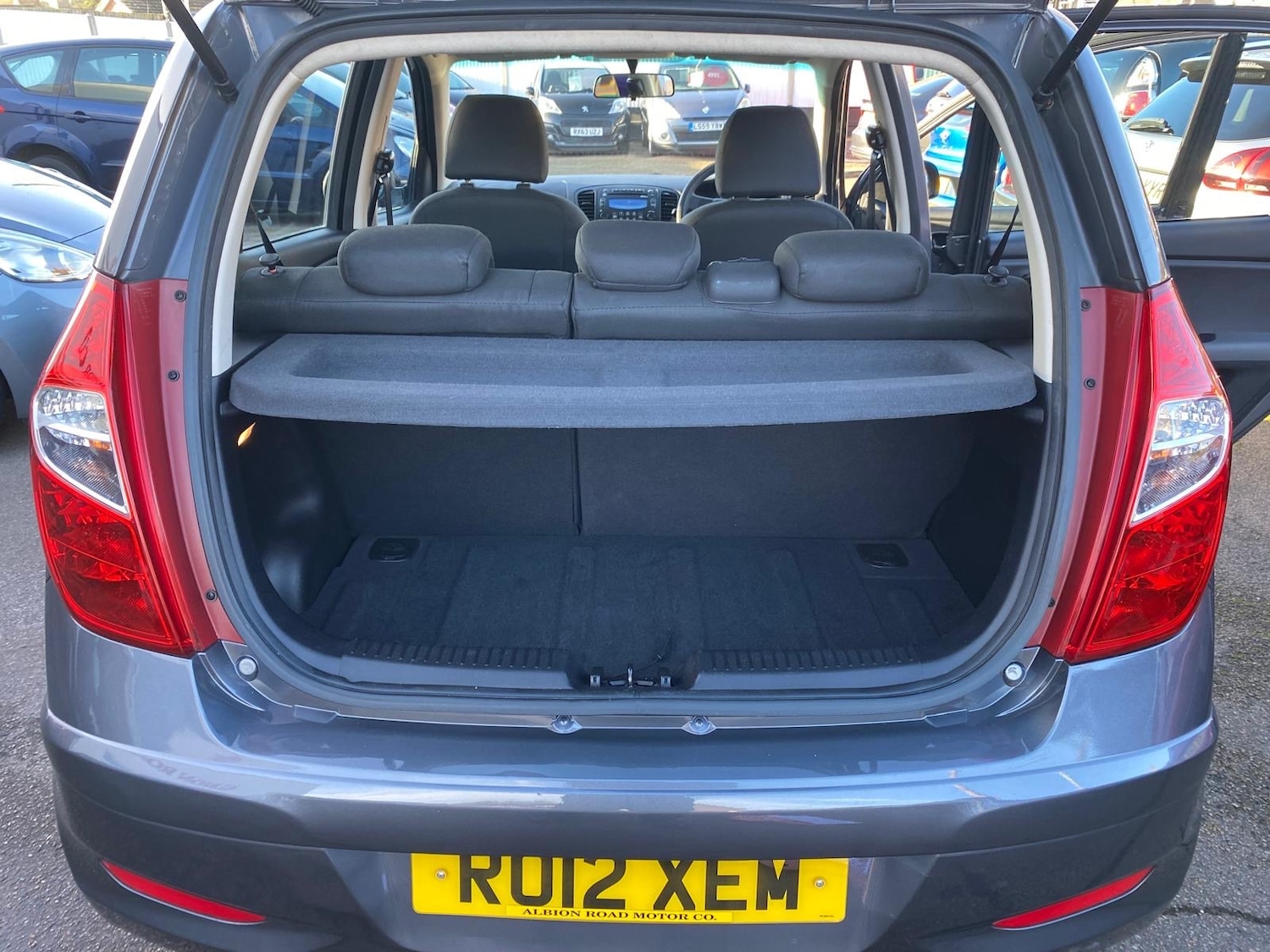 Used Hyundai i10 2012 for sale - 77007729: Photo 15