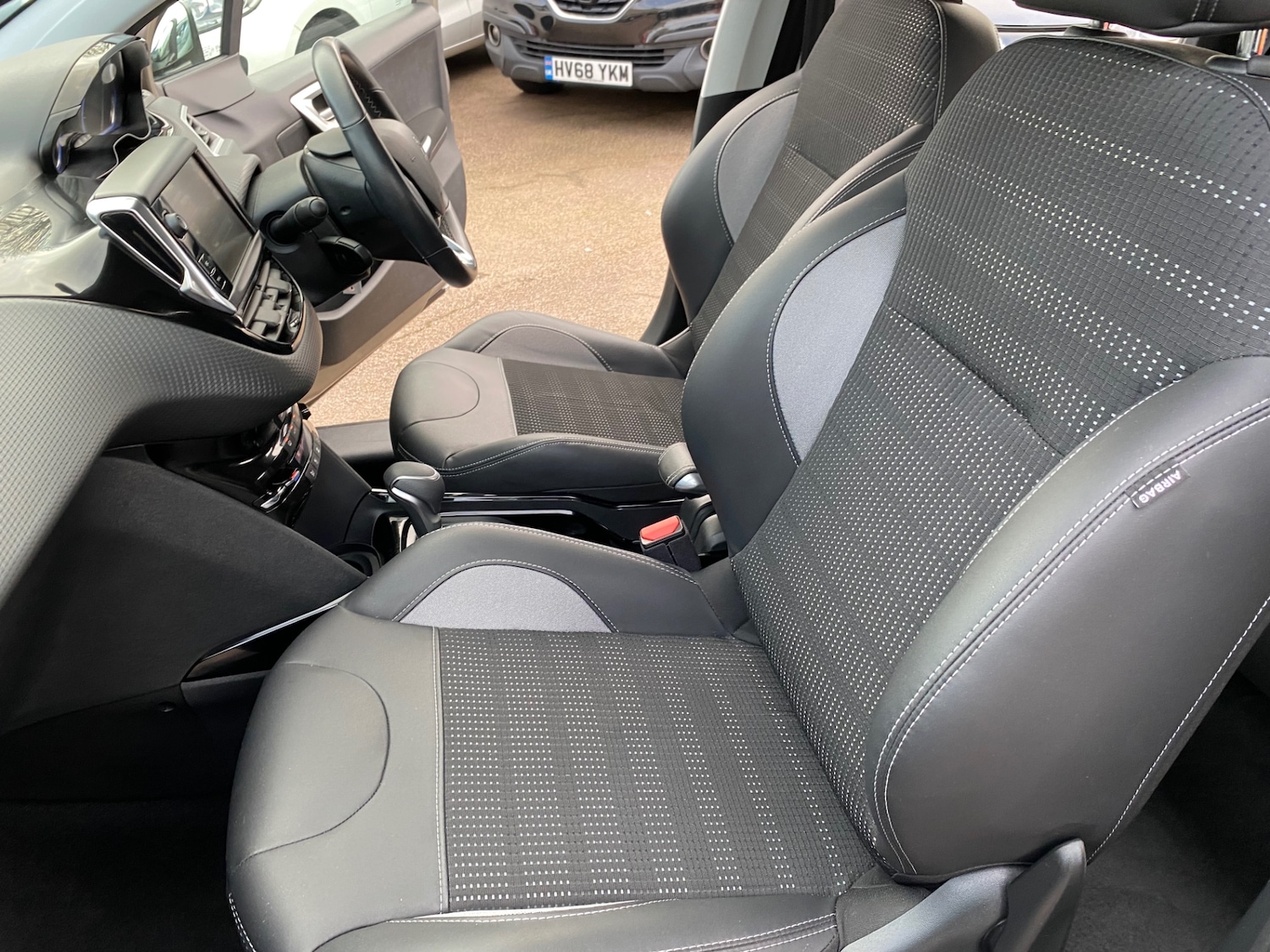 Used Peugeot 2008 2016 for sale - 77065508: Photo 15