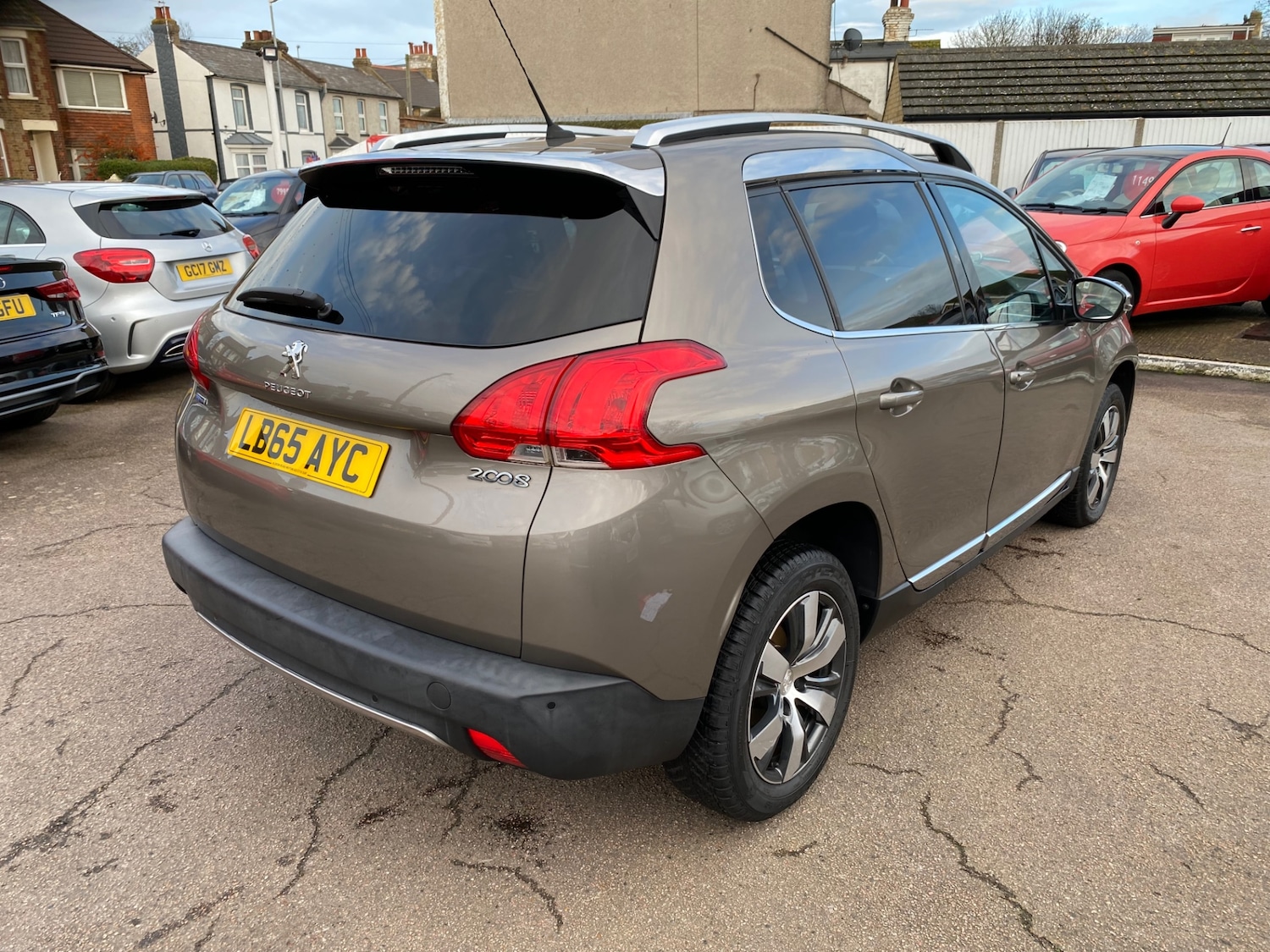 Used Peugeot 2008 2016 for sale - 77065508: Photo 25