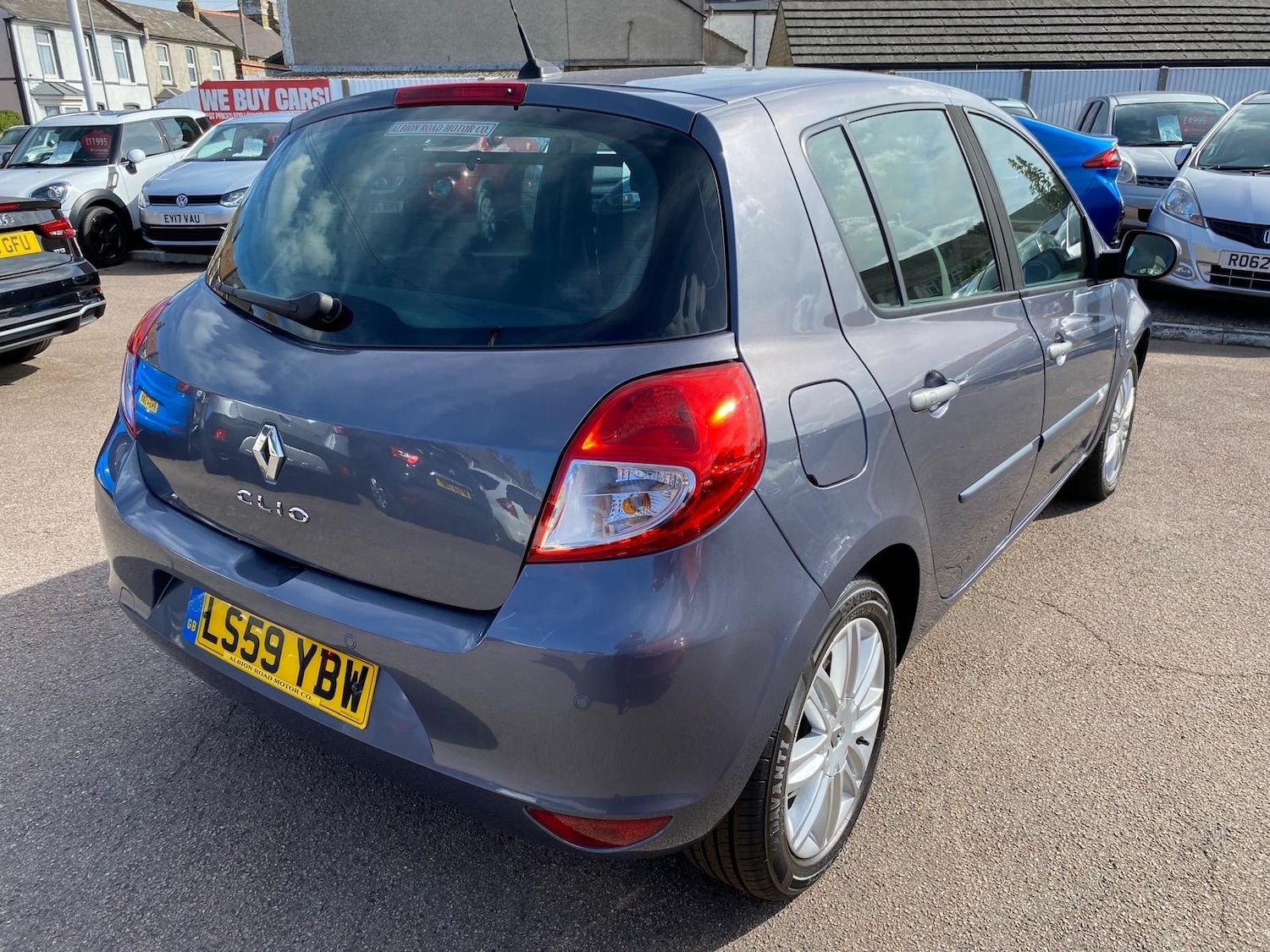 Used Renault Clio 2009 for sale - 76030870: Photo 15
