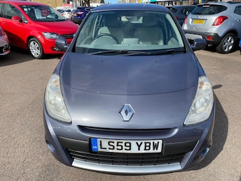 Used Renault Clio 2009 for sale - 76030870: Photo