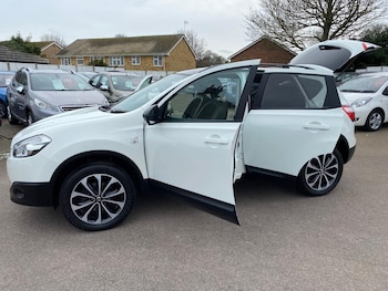 Used Nissan Qashqai 2013 for sale - 77983430: Photo