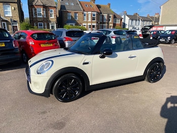 Used MINI Convertible 2016 for sale - 78378252: Photo