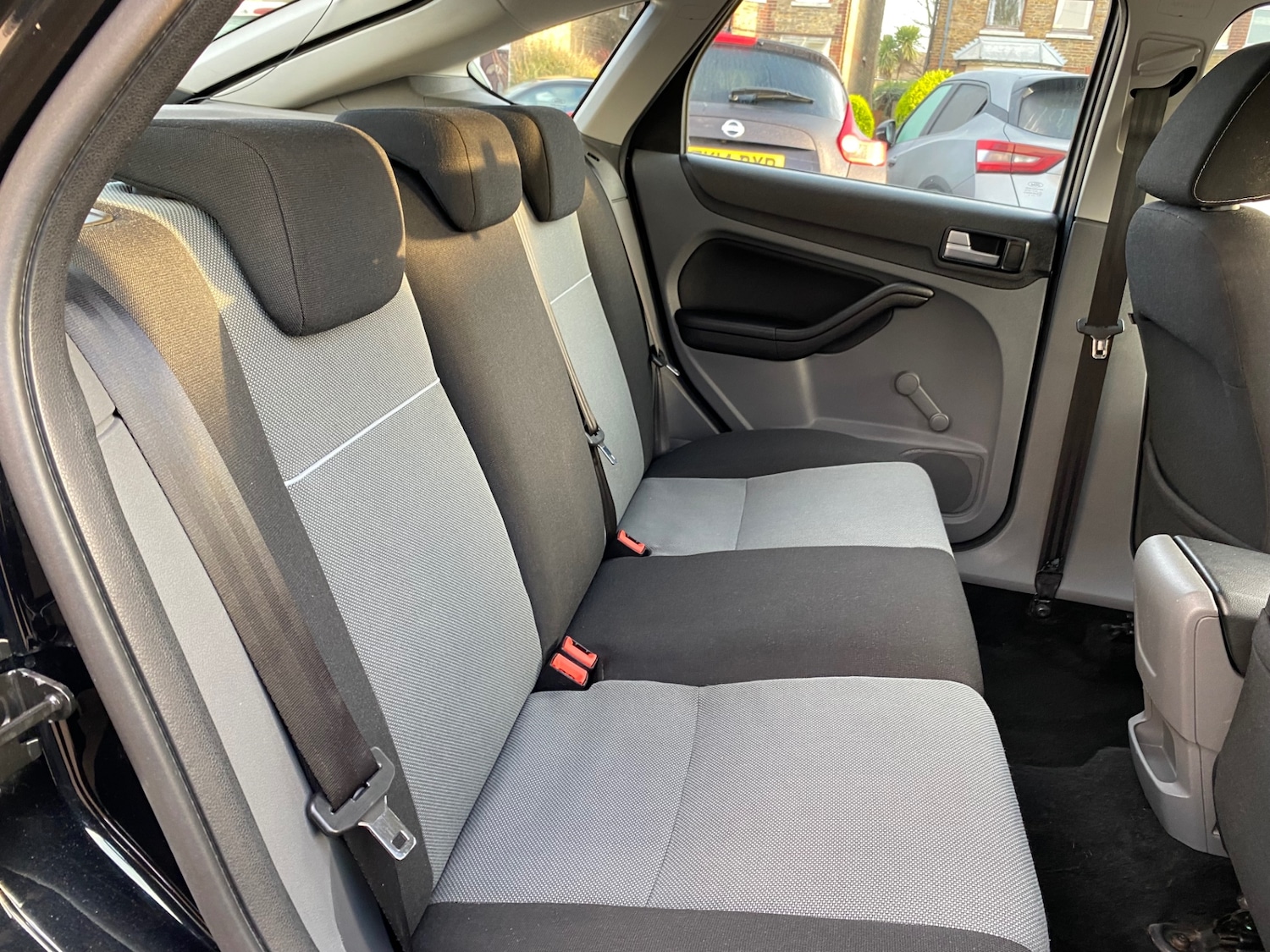 Used Ford Focus 2010 for sale - 77749169: Photo 18