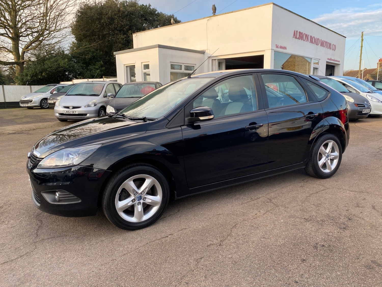 Used Ford Focus 2010 for sale - 77749169: Photo 2