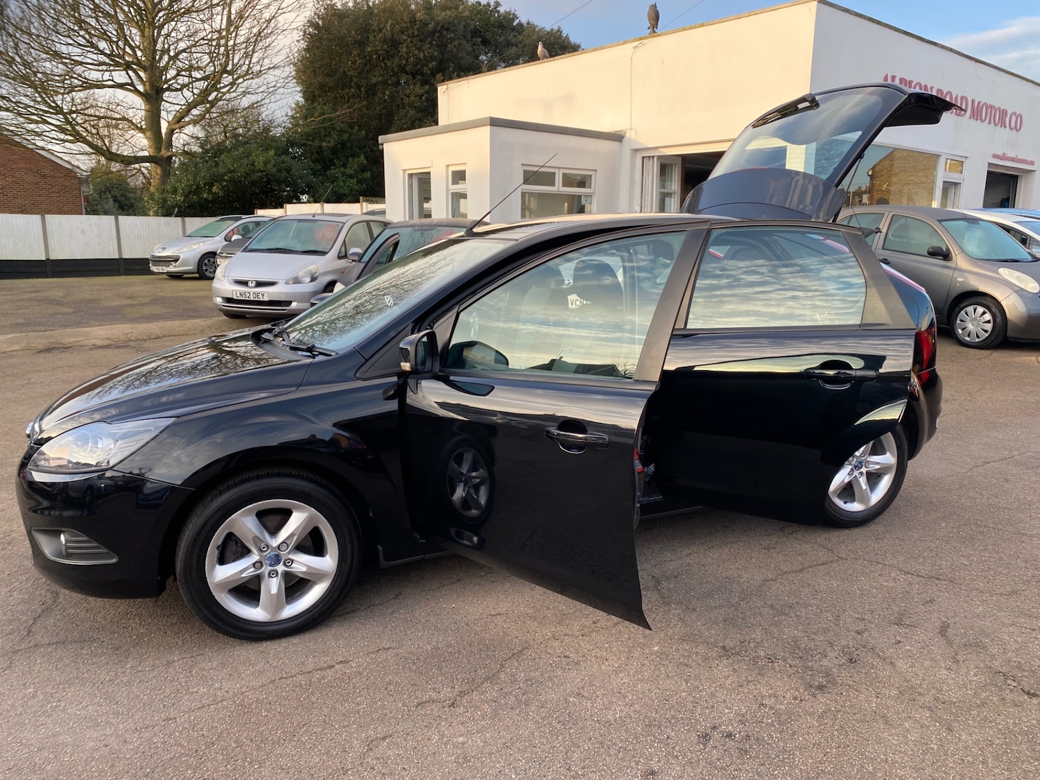 Used Ford Focus 2010 for sale - 77749169: Photo 3