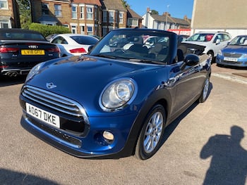 Used MINI Convertible 2017 for sale - 79633002: Photo