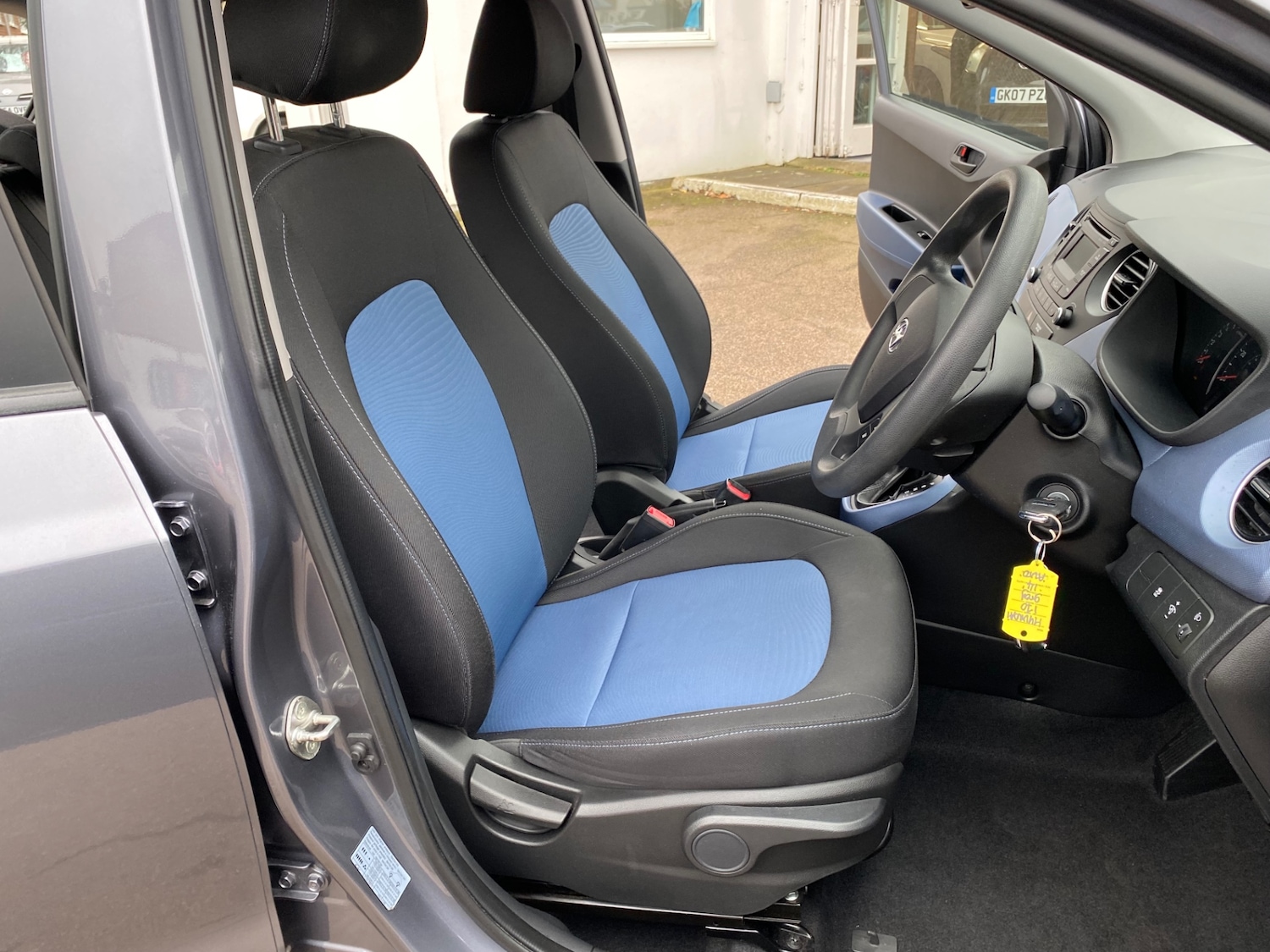 Used Hyundai i10 2014 for sale - 77797833: Photo 12