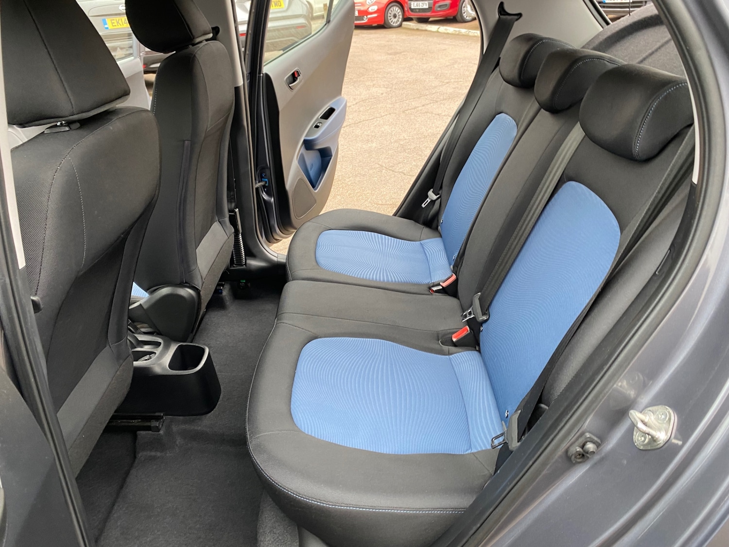 Used Hyundai i10 2014 for sale - 77797833: Photo 17