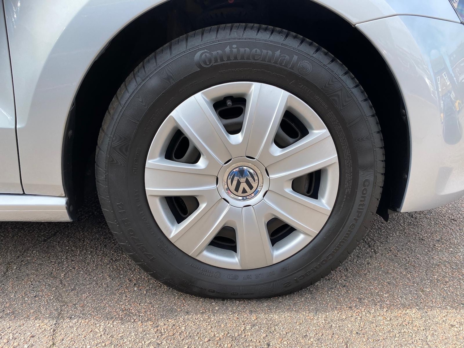 Used Volkswagen Polo 2010 for sale - 76025766: Photo 14
