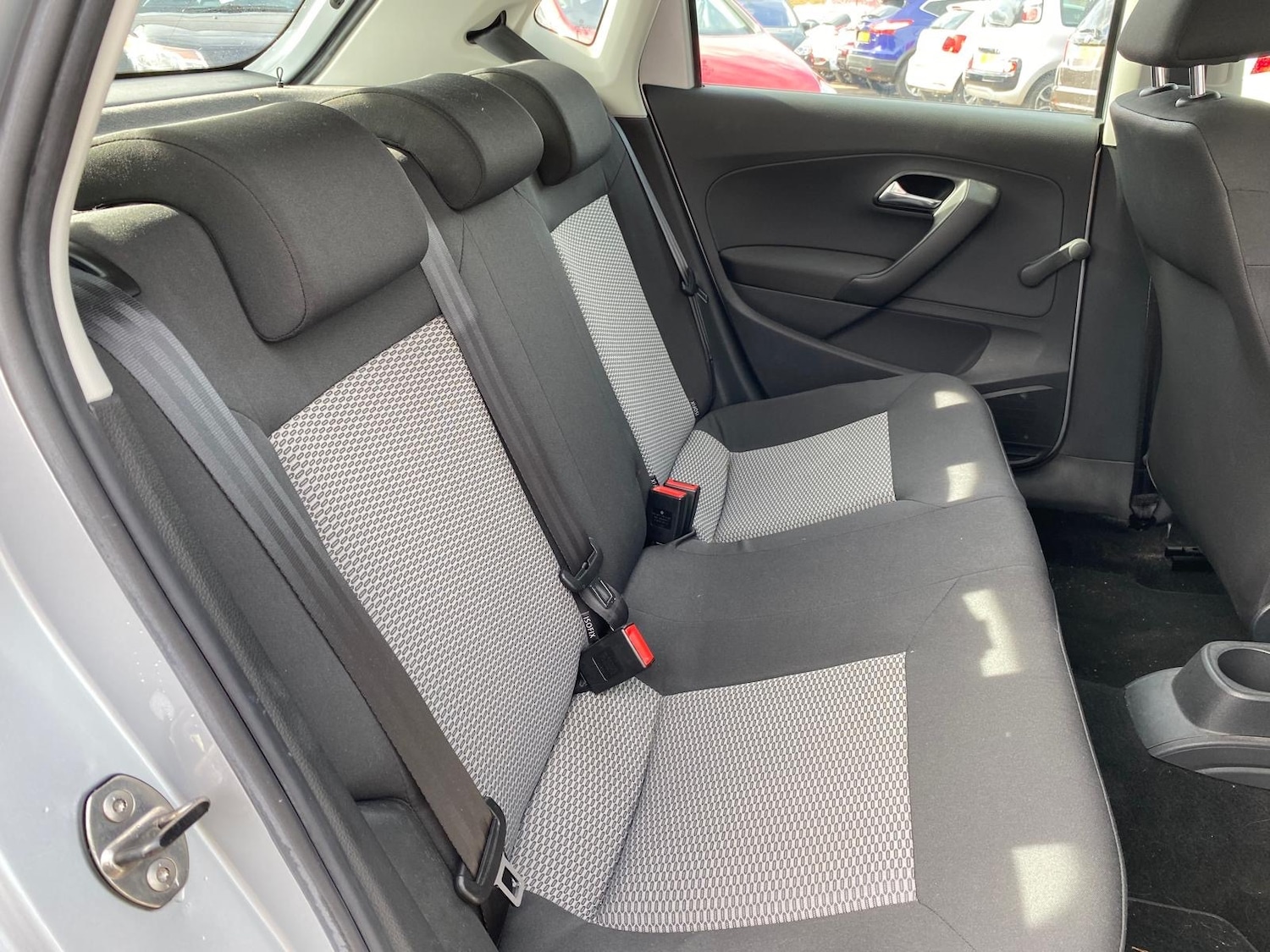 Used Volkswagen Polo 2010 for sale - 76025766: Photo 21