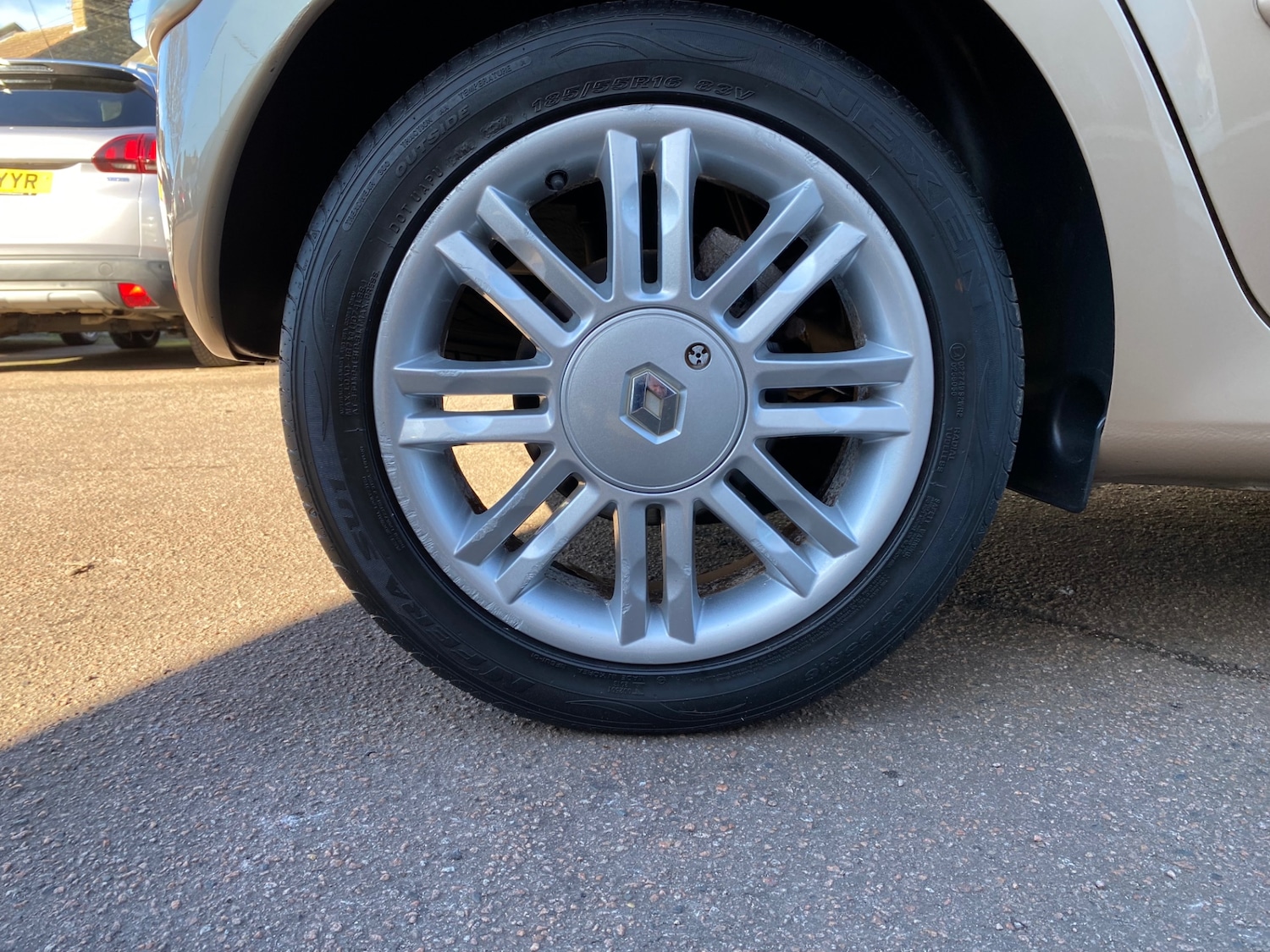 Used Renault Modus 2005 for sale - 77721439: Photo 11