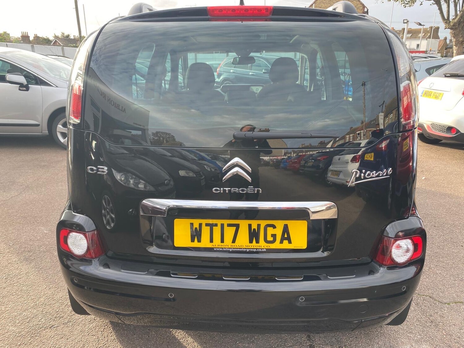 Used Citroen C3 Picasso 2017 for sale - 76397252: Photo 13