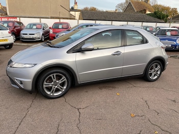 Used Honda Civic 2011 for sale - 76533648: Photo