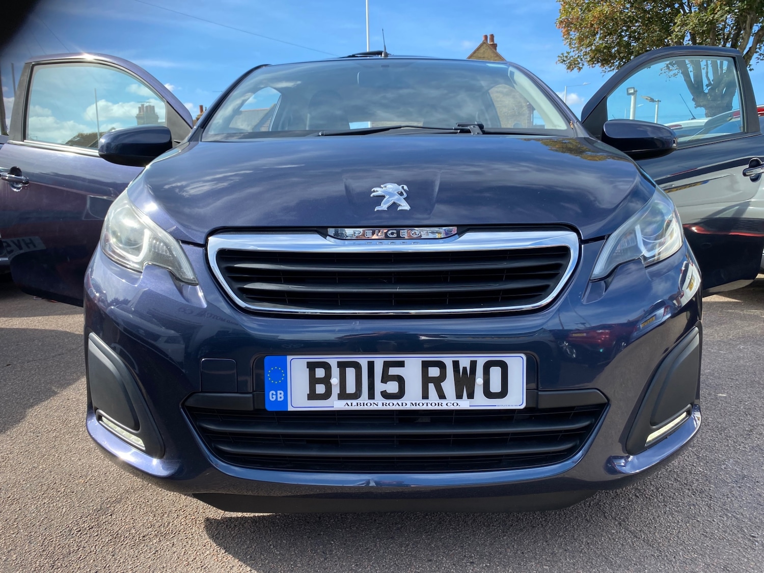 Used Peugeot 108 2015 for sale - 76041574: Photo 2