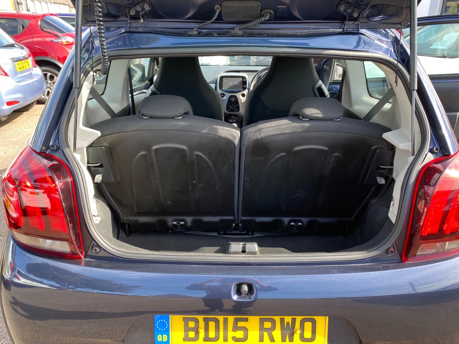 Used Peugeot 108 2015 for sale - 76041574: Photo 8