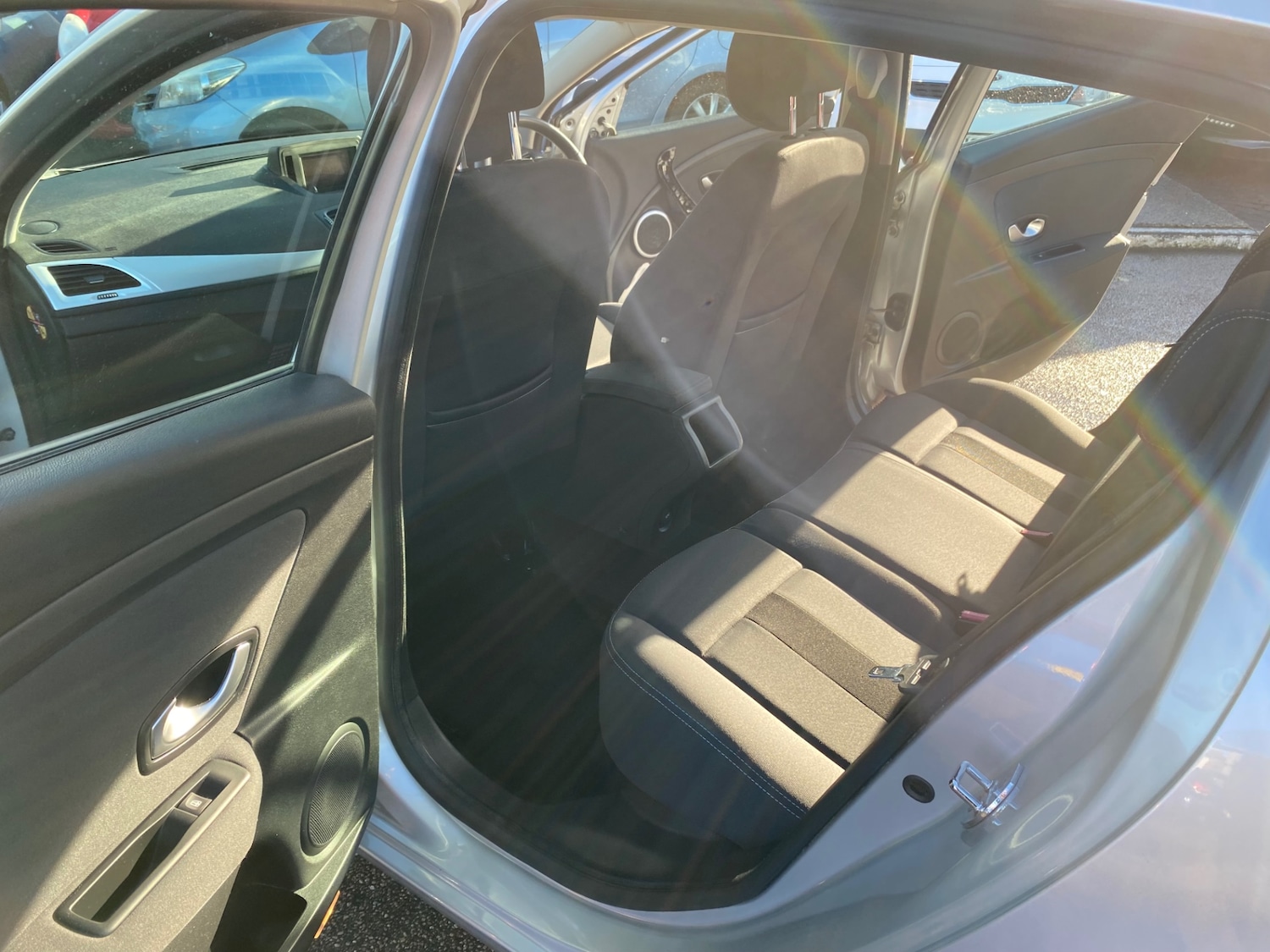 Used Renault Megane 2010 for sale - 76796755: Photo 13