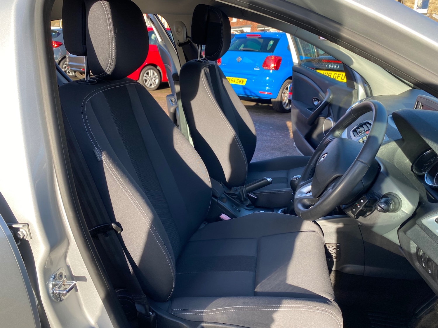 Used Renault Megane 2010 for sale - 76796755: Photo 14