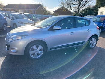 Used Renault Megane 2010 for sale - 76796755: Photo