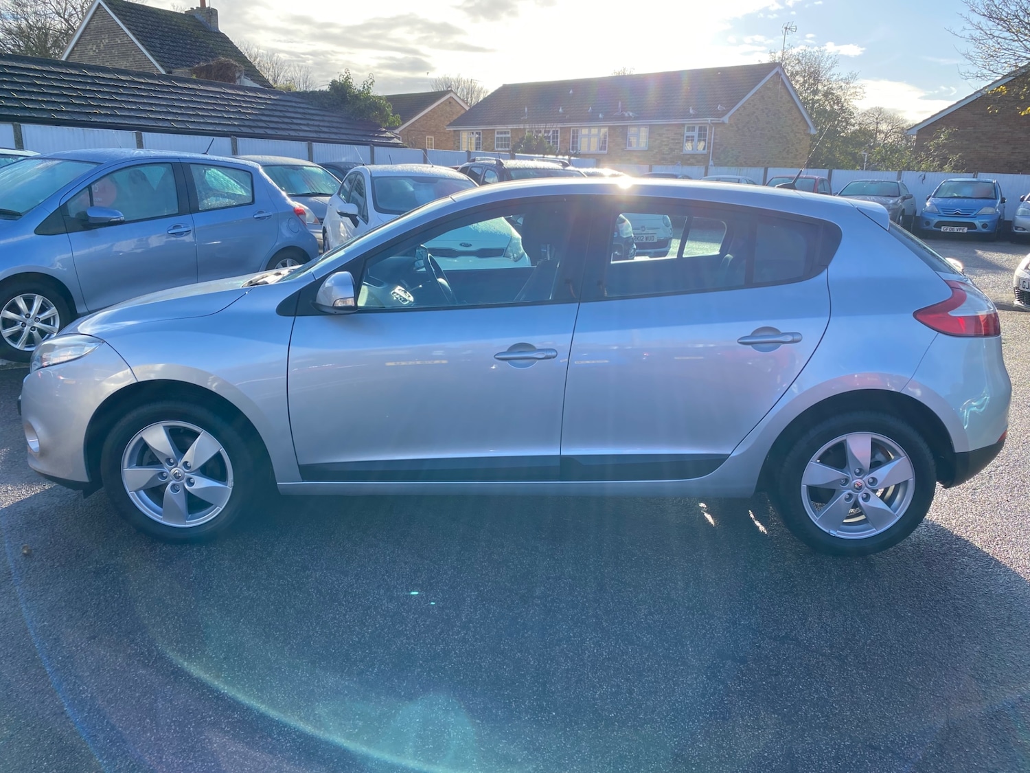 Used Renault Megane 2010 for sale - 76796755: Photo 4