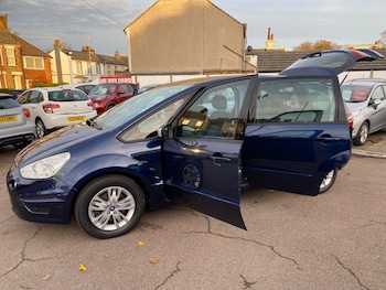 Used Ford S-Max 2012 for sale - 79105424: Photo