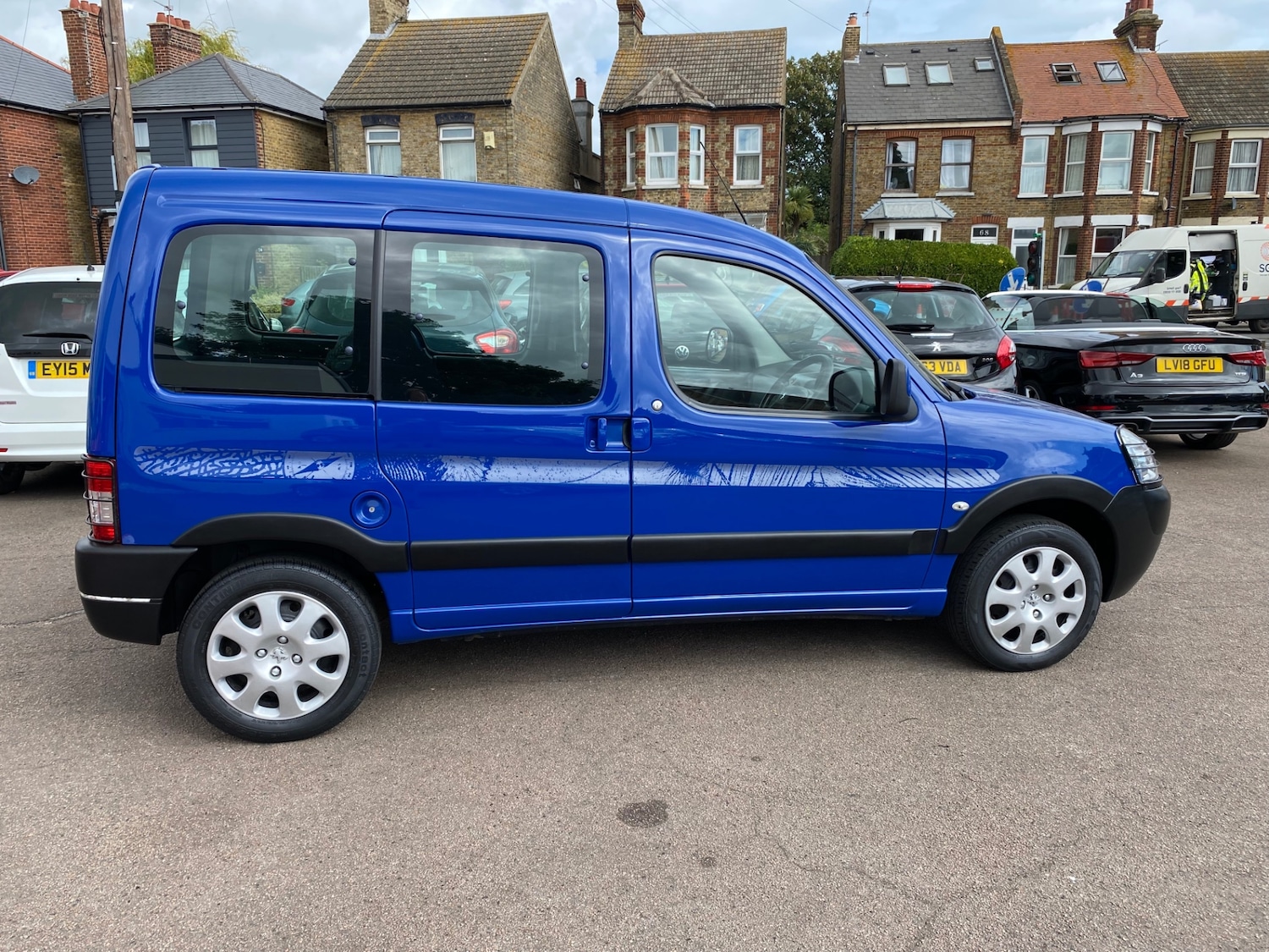 Vehicle 5