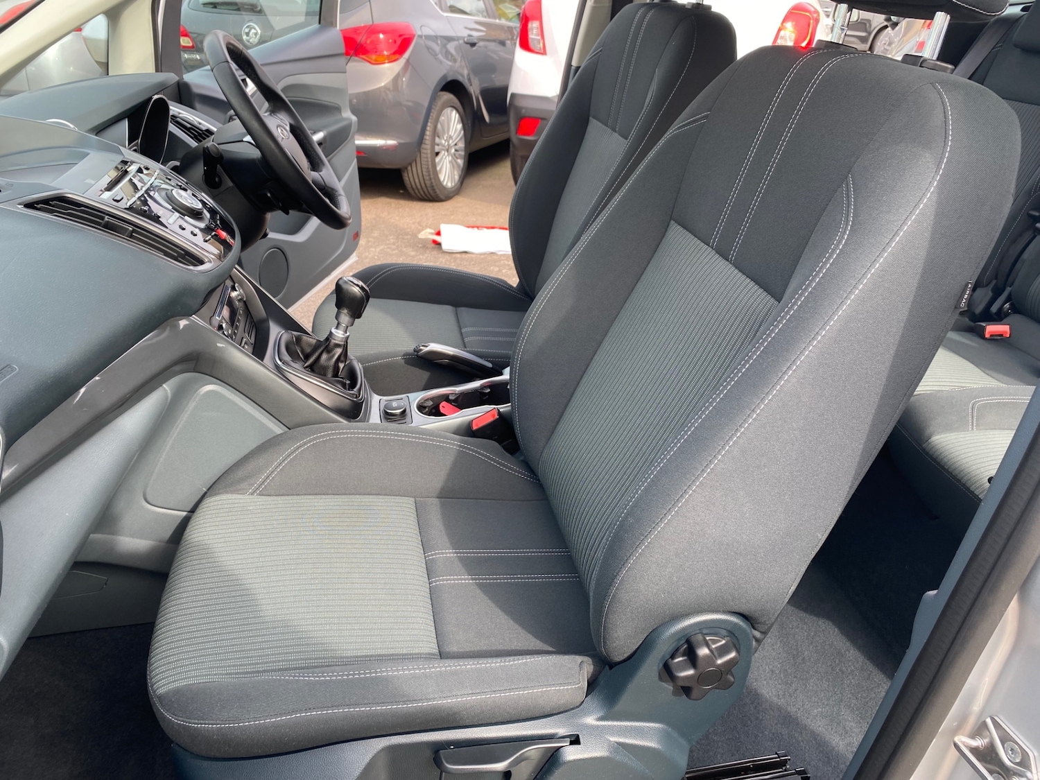 Used Ford C-Max 2015 for sale - 78084679: Photo 17