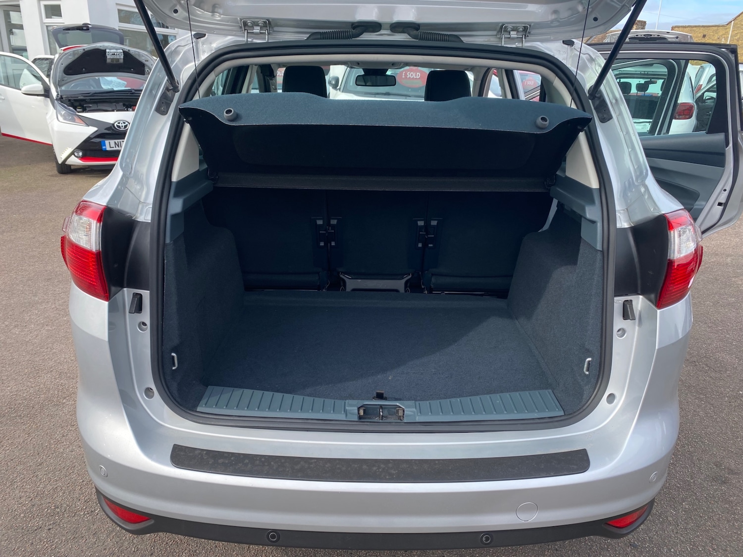 Used Ford C-Max 2015 for sale - 78084679: Photo 21