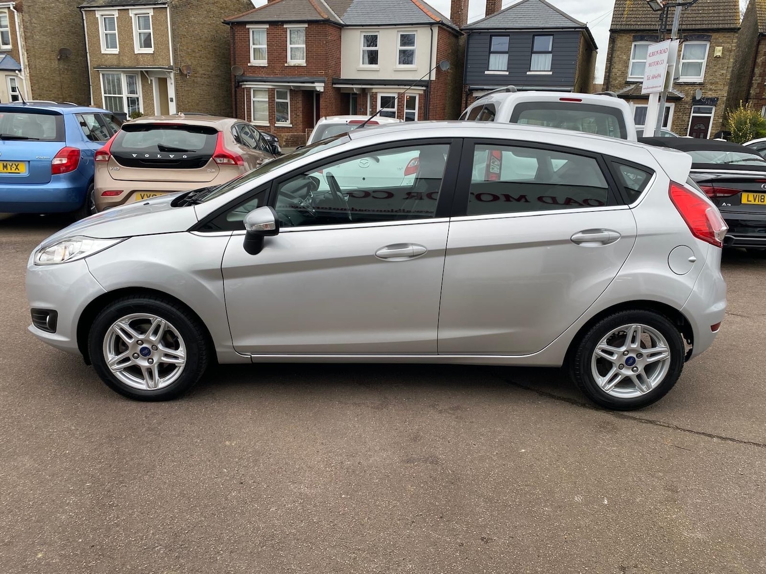 Used Ford Fiesta 2013 for sale - 78149262: Photo 2