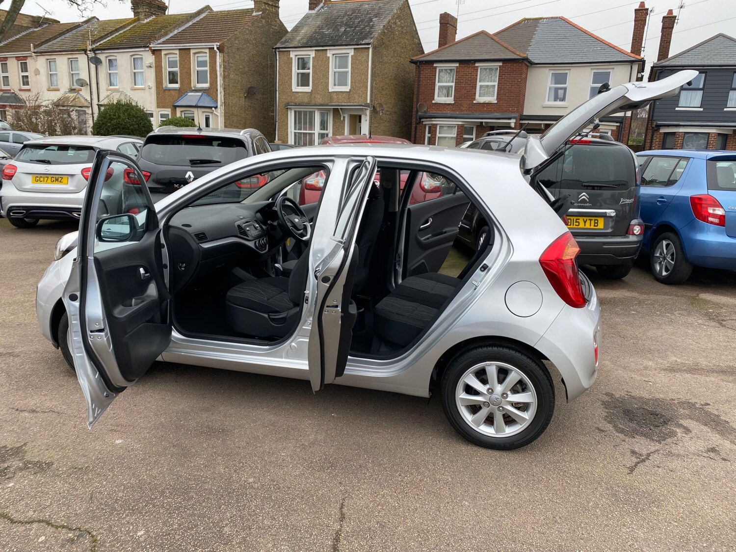 Used Kia Picanto 2013 for sale - 77797832: Photo 3