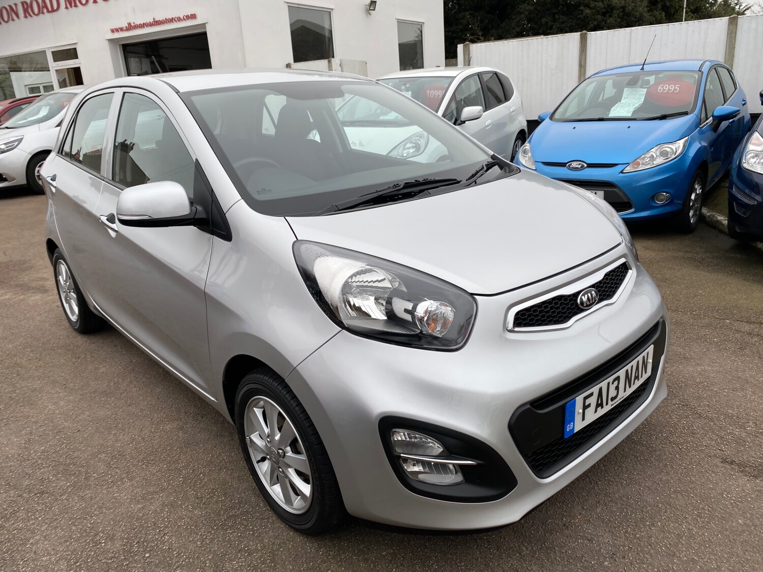 Used Kia Picanto 2013 for sale - 77797832: Photo 6
