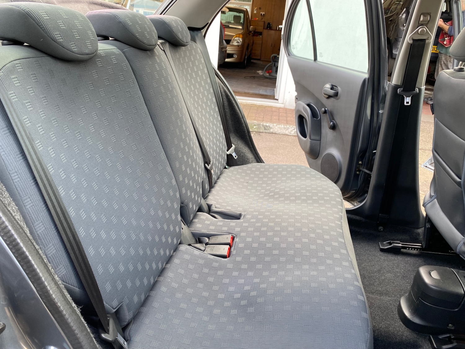 Used Nissan Micra 2004 for sale - 77708410: Photo 15