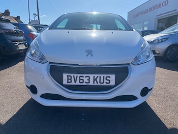 Used Peugeot 208 2013 for sale - 78155587: Photo