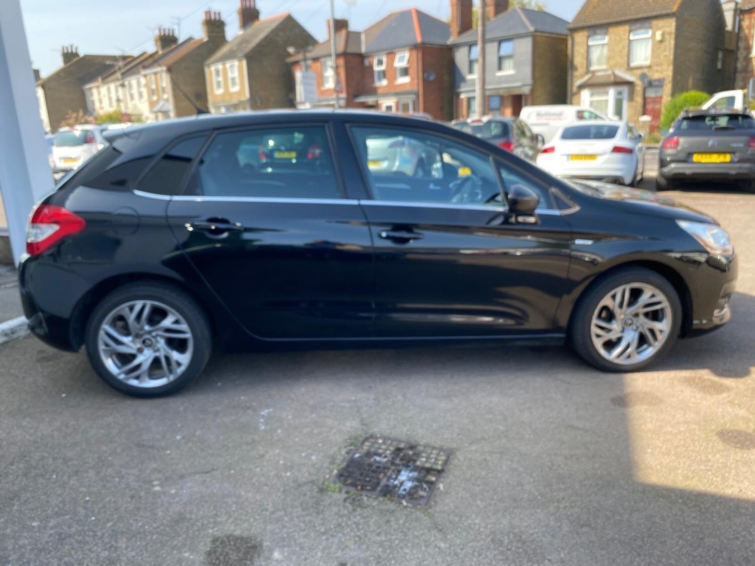 Used Citroen C4 2011 for sale - 76534087: Photo 8