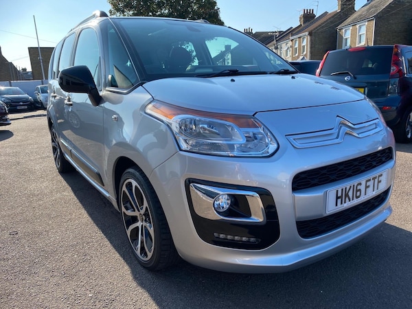 Used Citroen C3 Picasso 2016 for sale - 74622155: Photo 5