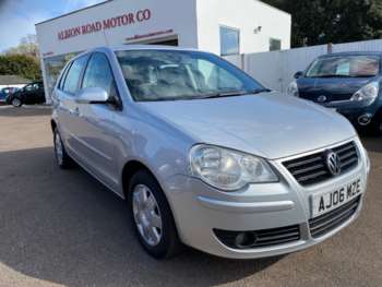 Used Volkswagen Polo 2006 for sale - 74440165: Photo