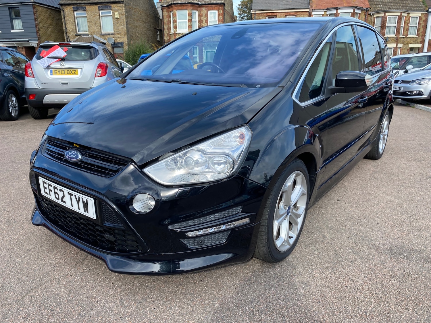 Used Ford S-Max 2012 for sale - 76041571: Photo 1