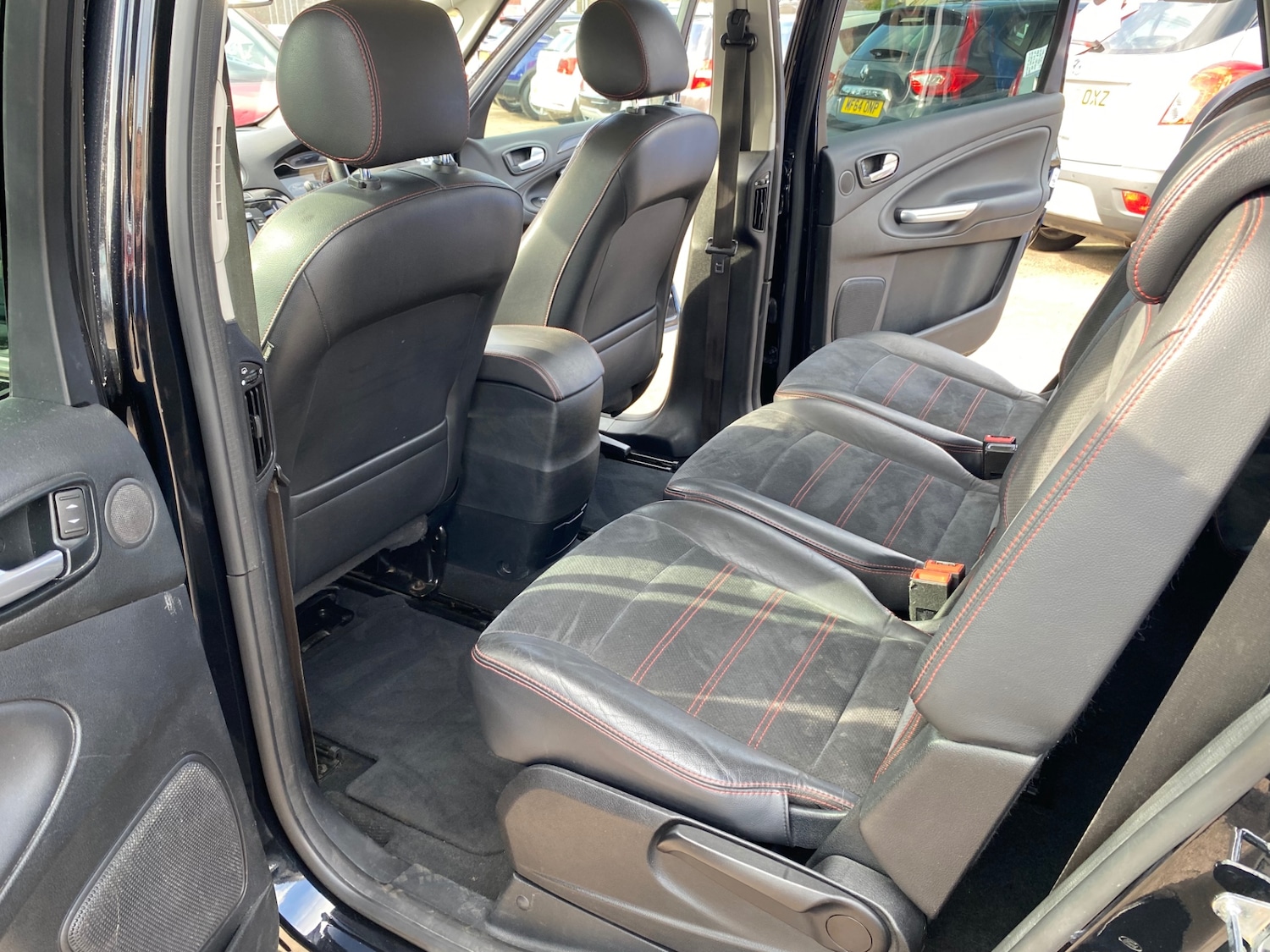 Used Ford S-Max 2012 for sale - 76041571: Photo 12