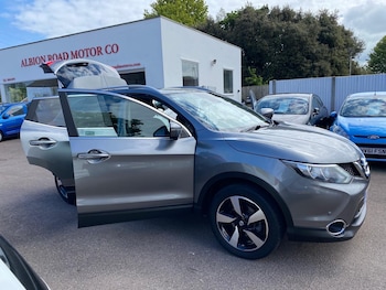 Used Nissan Qashqai 2016 for sale - 78514031: Photo
