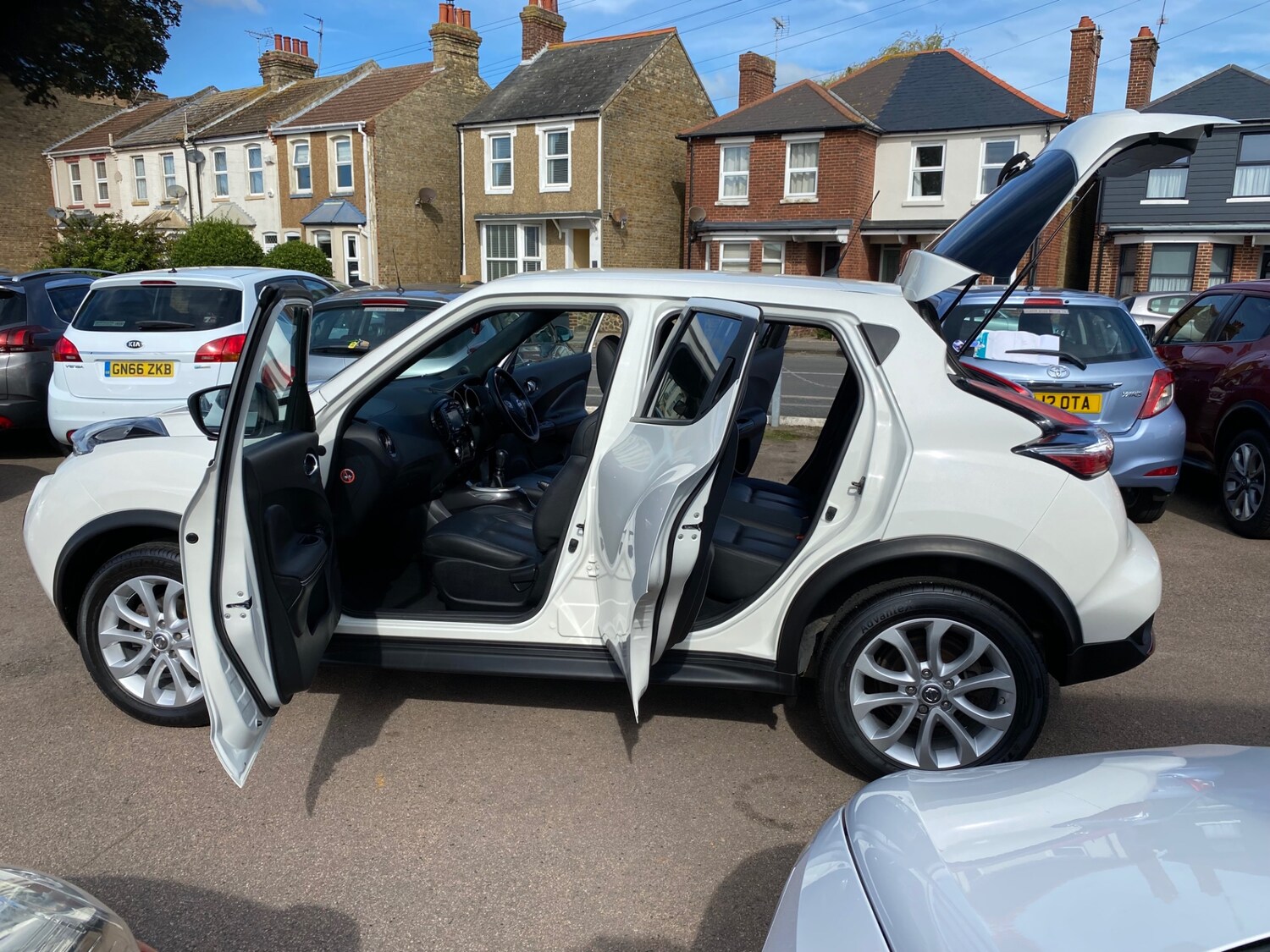 Used Nissan Juke 2014 for sale - 76041565: Photo 8