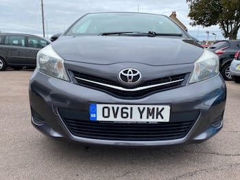 Used Toyota Yaris 2012 for sale - 79564391: Photo
