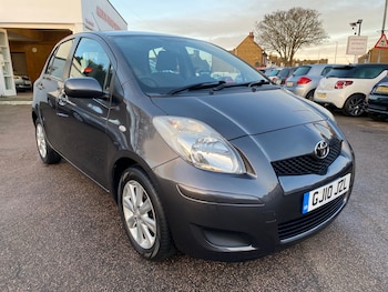 Used Toyota Yaris 2010 for sale - 77173481: Photo